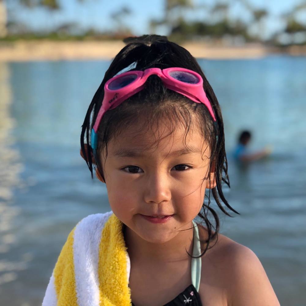 Meet your Posher, Caroline